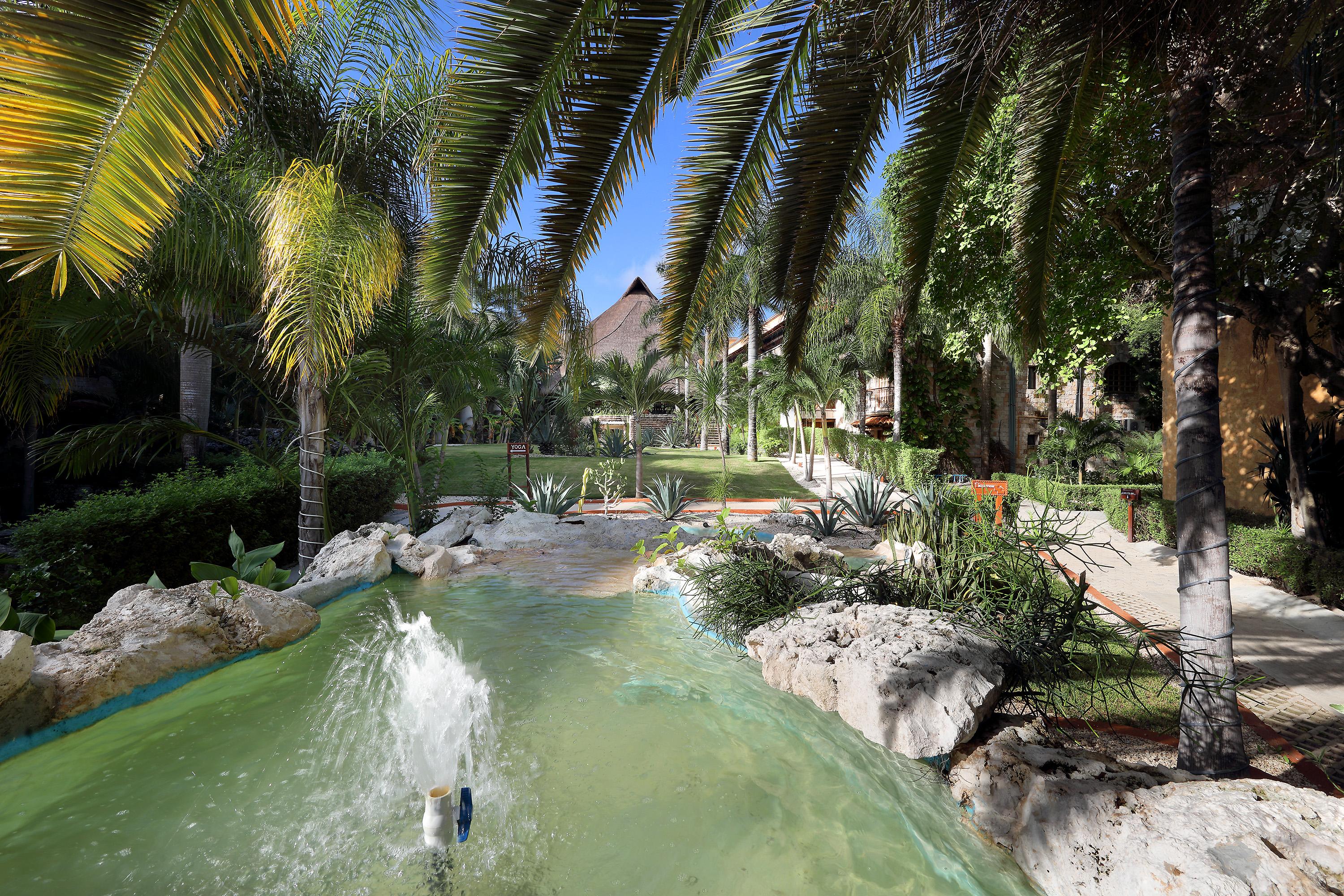 Hotel Eurostars Hacienda Vista Real Playa del Carmen Esterno foto